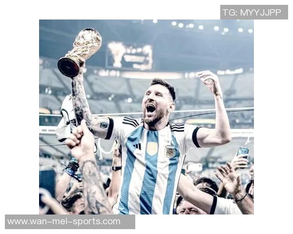 梅西的足球之路与个人魅力揭示：从天才少年到世界足坛传奇