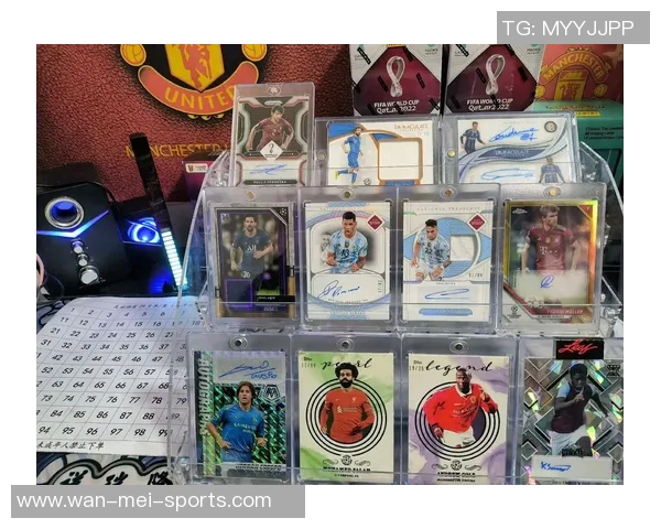 足球球星卡签字收藏热潮与价值探秘解析